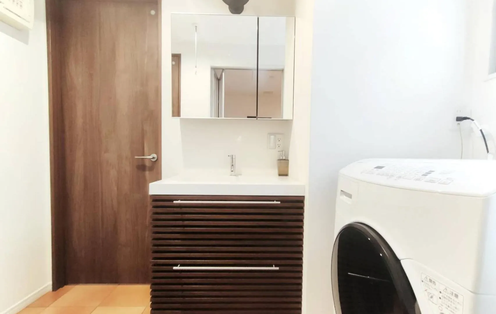 41上野最中心 两室 上野站7分 稻荷町站2分-2 Rooms Ueno Center 2 Mins To St Max 6P 新宿 涉谷 表参道 池袋 上野 代代木 银座 原宿 Tokyo Japan