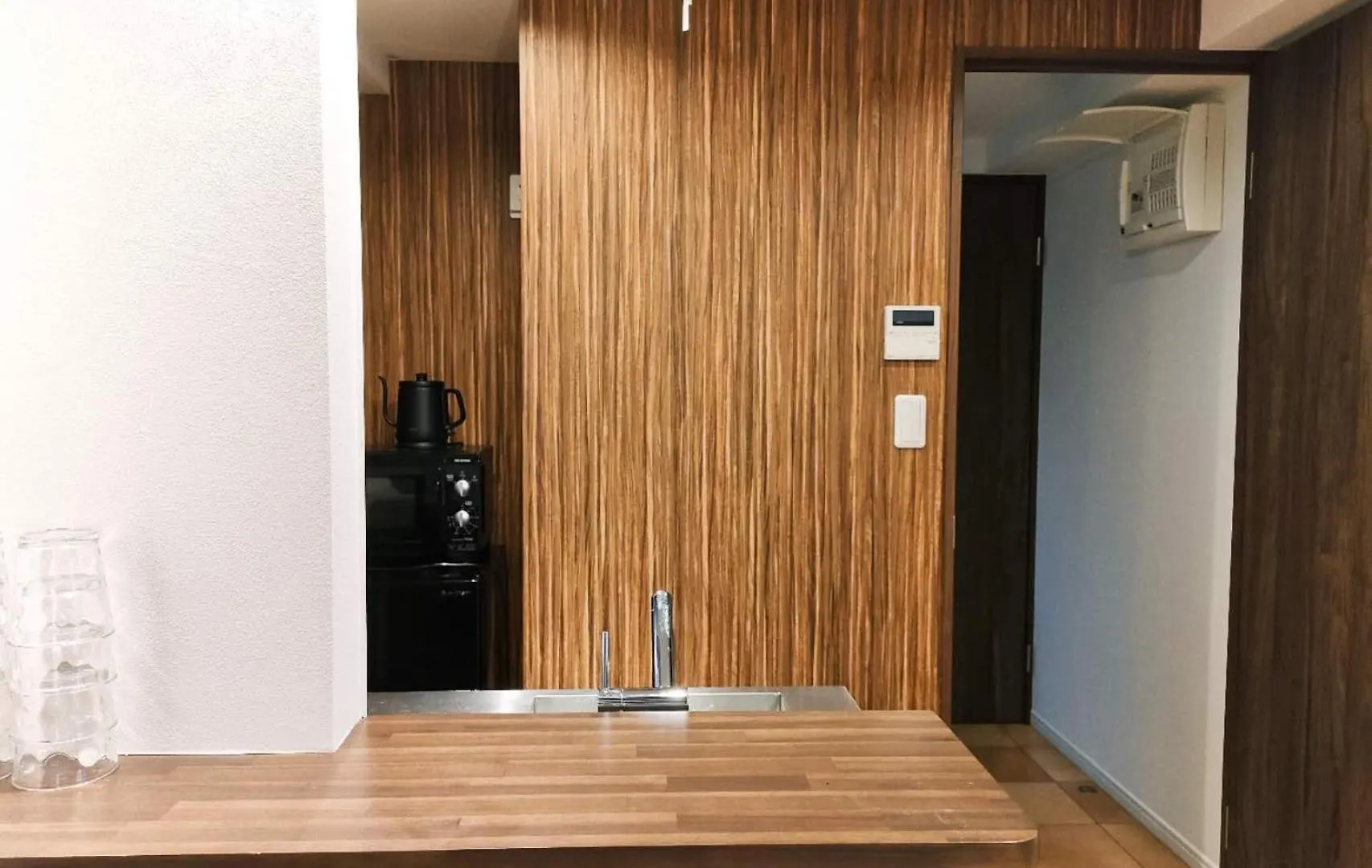 41上野最中心 两室 上野站7分 稻荷町站2分-2 Rooms Ueno Center 2 Mins To St Max 6P 新宿 涉谷 表参道 池袋 上野 代代木 银座 原宿 Tokyo 0*,  Japan
